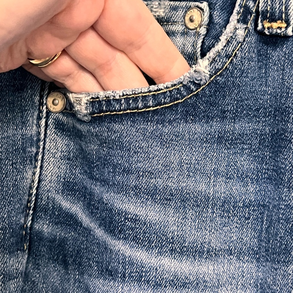 AG Classic Blue Women's Jeans - Picture 4 of 10